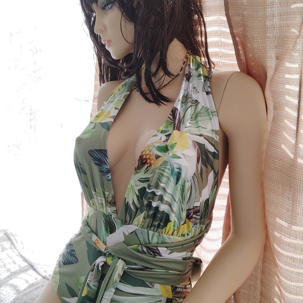 Nicole Miller Tropical Convertible Swimsuit Ruch 6